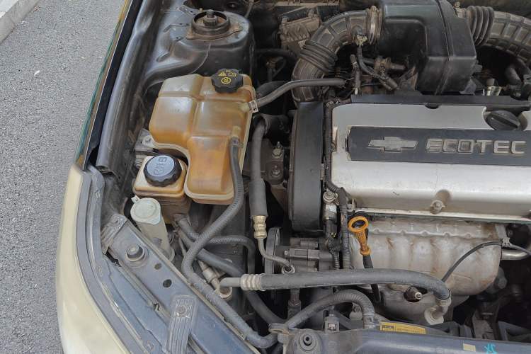 Used Chevrolet Epica 2011 1.8 Luxury Edition AT Engine Bay Right
