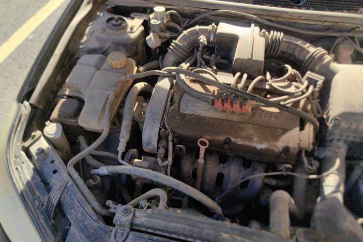Used Chevrolet Epica 2011 1.8 Luxury Edition AT Engine Bay Right