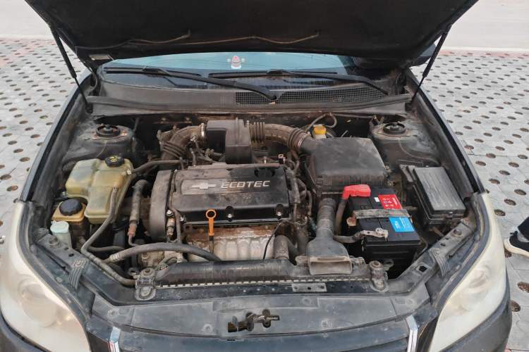 Used Chevrolet Epica 2011 1.8 Luxury Edition MT Engine Bay