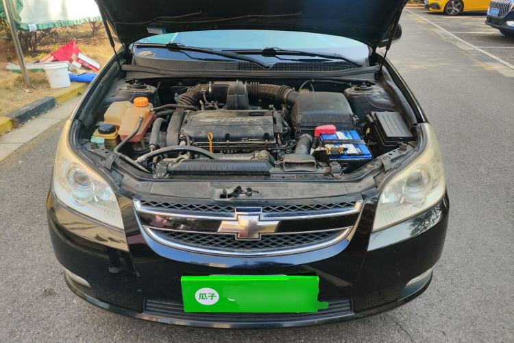Used Chevrolet Epica 2011 1.8 ZhiZhen Edition MT Engine Bay