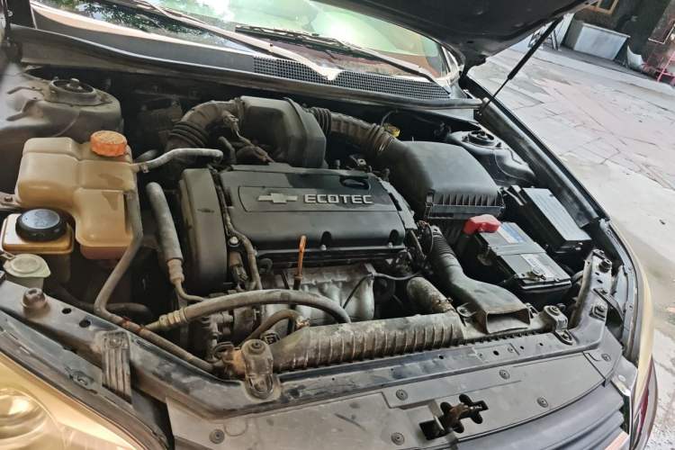 Used Chevrolet Epica 2011 1.8 Comfort Edition MT Engine Bay