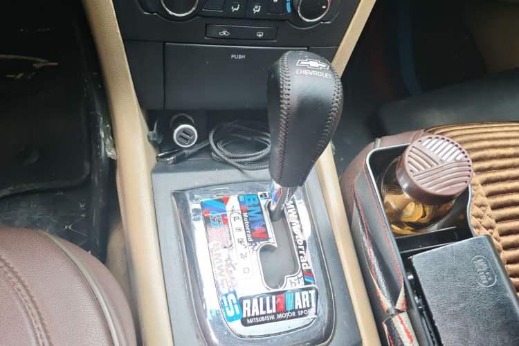 Used Chevrolet Epica 2011 1.8 Comfort Edition AT Gear Lever