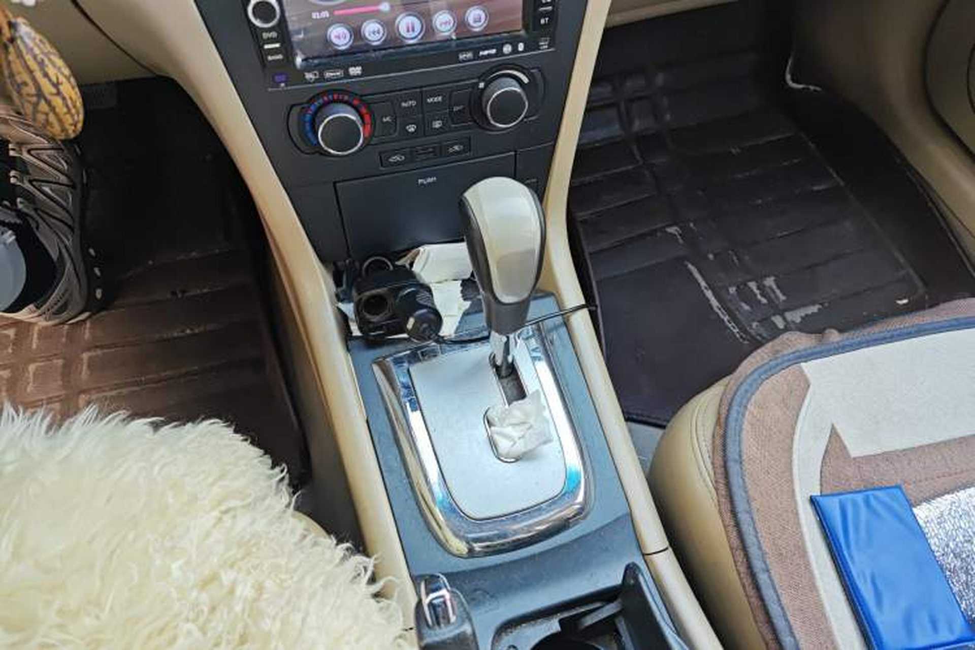 Used Chevrolet Epica 2011 1.8 Luxury Edition AT Gear Lever