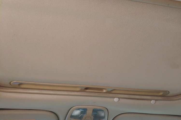 Used Chevrolet Epica 2011 1.8 Luxury Edition MT Headliner