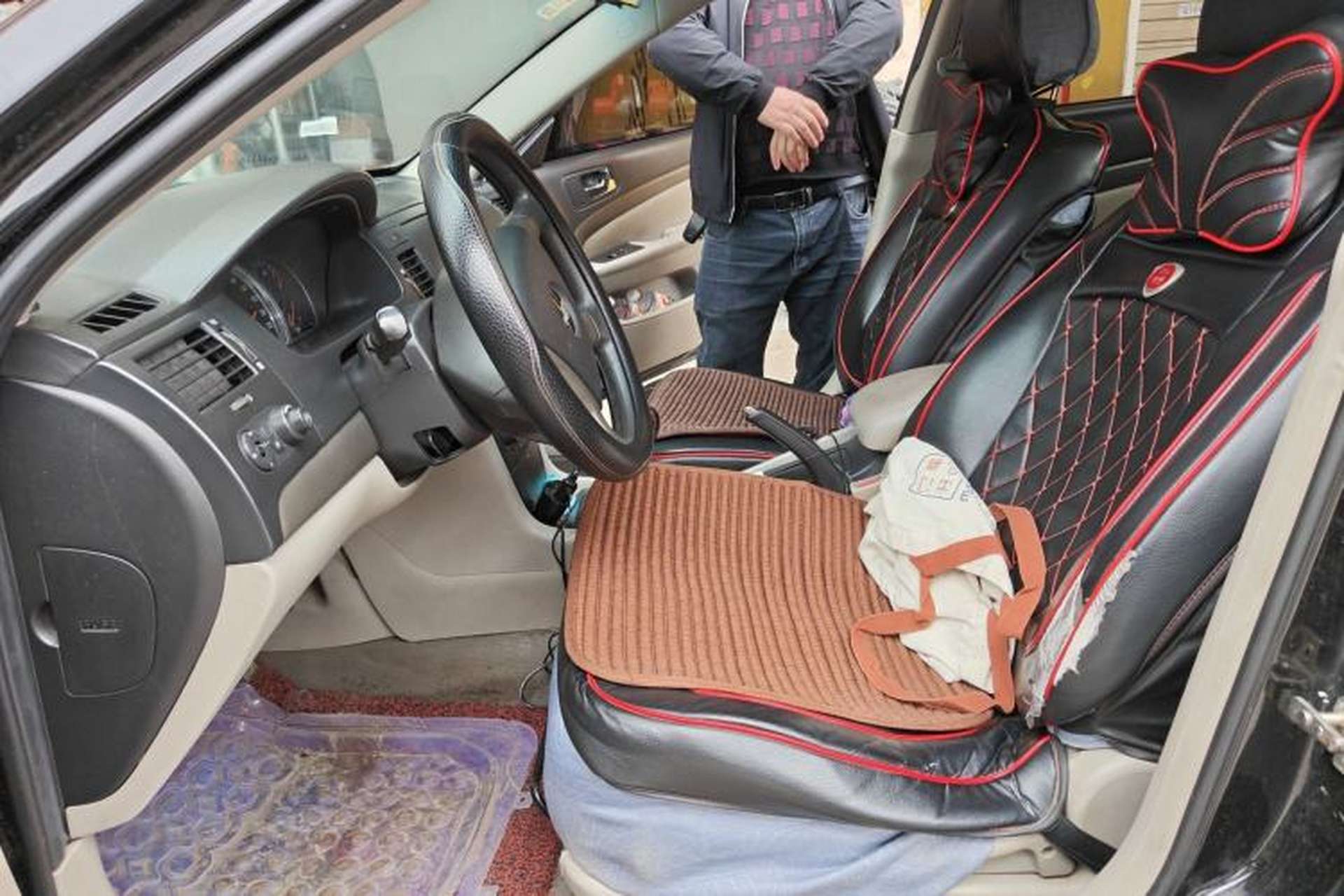 Used Chevrolet Epica 2011 1.8 ZhiZhen Edition MT Left Front Seat