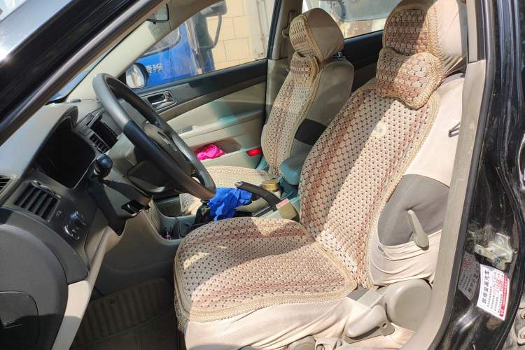 Used Chevrolet Epica 2011 1.8 ZhiZhen Edition MT Left Front Seat