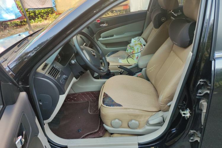 Used Chevrolet Epica 2011 1.8 ZhiZhen Edition MT Left Front Seat