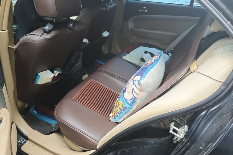 Used Chevrolet Epica 2011 1.8 Comfort Edition AT Left Rear Seat