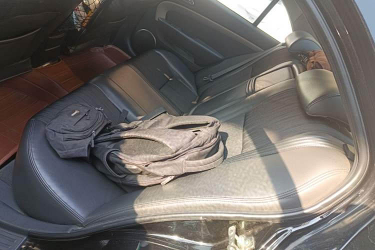 Used Chevrolet Epica 2011 1.8 Comfort Edition AT Left Rear Seat
