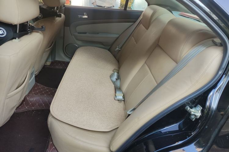 Used Chevrolet Epica 2011 1.8 ZhiZhen Edition MT Left Rear Seat
