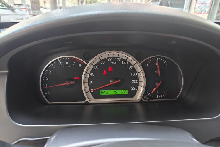 Used Chevrolet Epica 2011 1.8 Luxury Edition AT Odometer Close Up