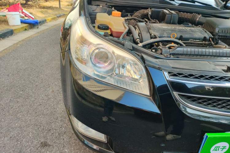 Used Chevrolet Epica 2011 1.8 ZhiZhen Edition MT Right Front Headlight