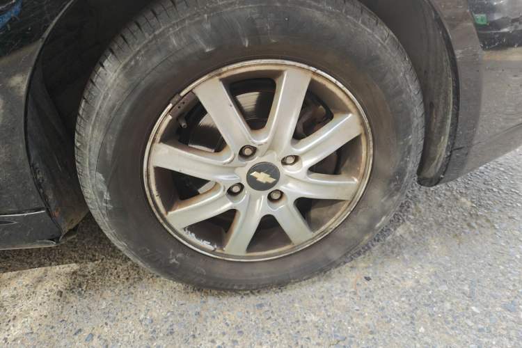 Used Chevrolet Epica 2011 1.8 Comfort Edition AT Right Front Wheel Hub