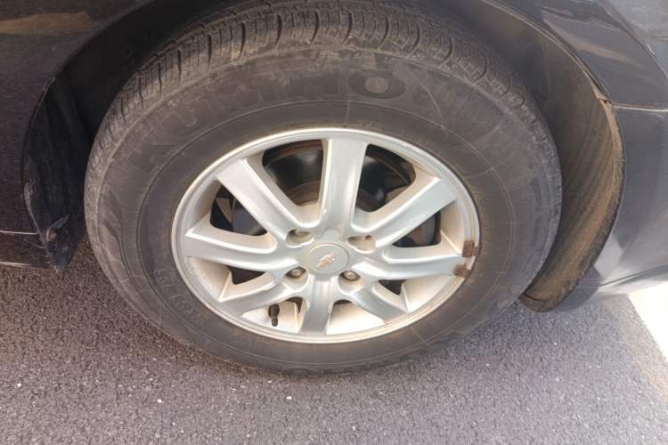 Used Chevrolet Epica 2011 1.8 Comfort Edition AT Right Front Wheel Hub