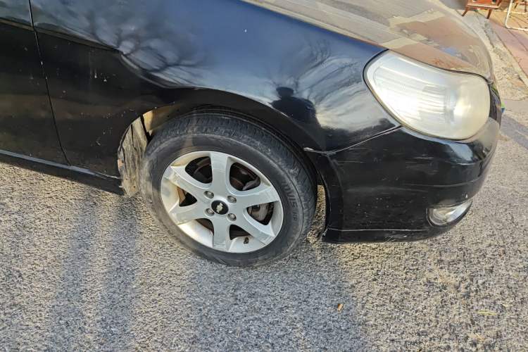 Used Chevrolet Epica 2011 1.8 Luxury Edition AT Right Front Wheel Hub