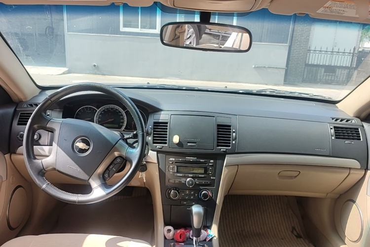 Used Chevrolet Epica 2011 1.8 Comfort Edition AT Center Console