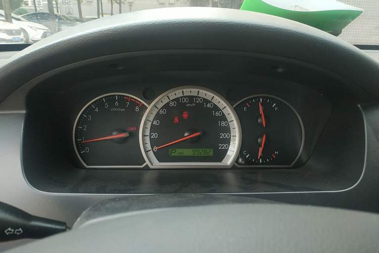 Used Chevrolet Epica 2011 1.8 Luxury Edition AT Instrument Cluster