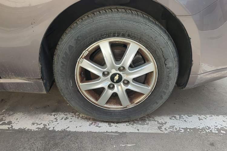 Used Chevrolet Epica 2011 1.8 Comfort Edition AT Right Front Wheel Hub