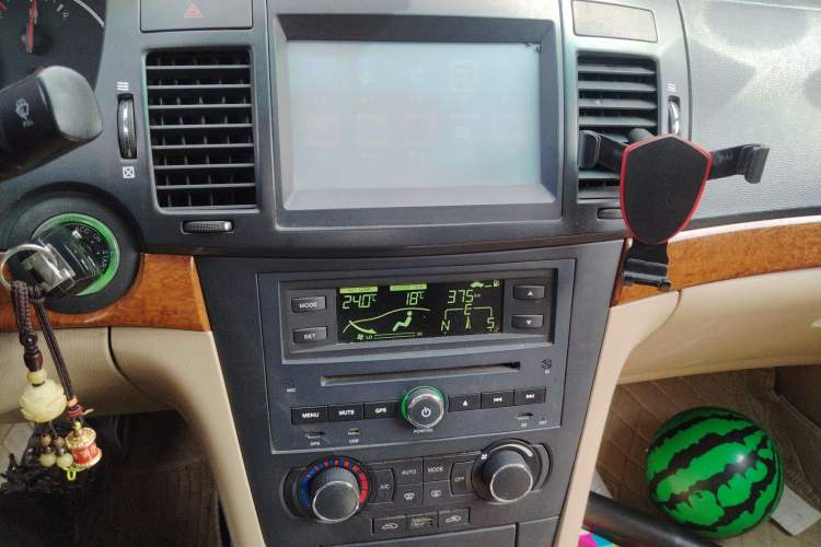 Used Chevrolet Epica 2011 1.8 Luxury Edition AT Audio And AC Panel