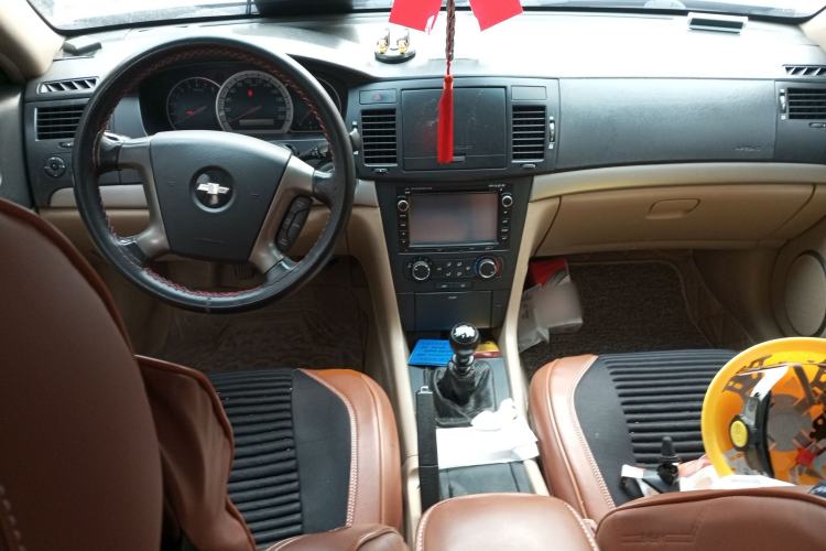 Used Chevrolet Epica 2011 1.8 ZhiZhen Edition MT Center Console