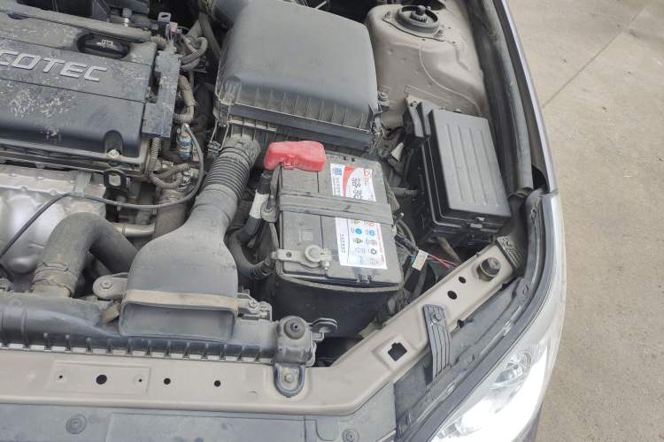 Used Chevrolet Epica 2011 1.8 Comfort Edition AT Engine Bay Left