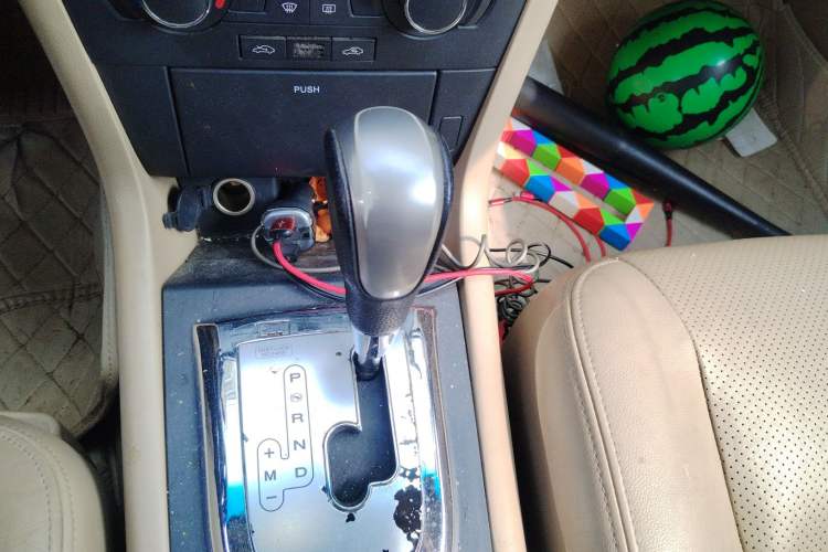 Used Chevrolet Epica 2011 1.8 Luxury Edition AT Gear Lever