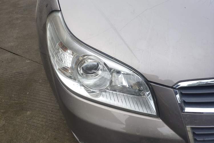 Used Chevrolet Epica 2011 1.8 Comfort Edition AT Right Front Headlight