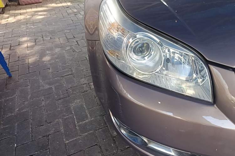Used Chevrolet Epica 2011 1.8 Luxury Edition AT Right Front Headlight