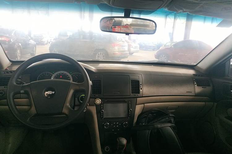 Used Chevrolet Epica 2012 1.8 ZhiZhen Edition MT Center Console