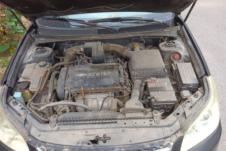 Used Chevrolet Epica 2012 1.8 ZhiZhen Edition MT Engine Bay