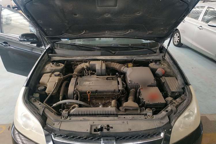 Used Chevrolet Epica 2012 1.8 ZhiZhen Edition MT Engine Bay