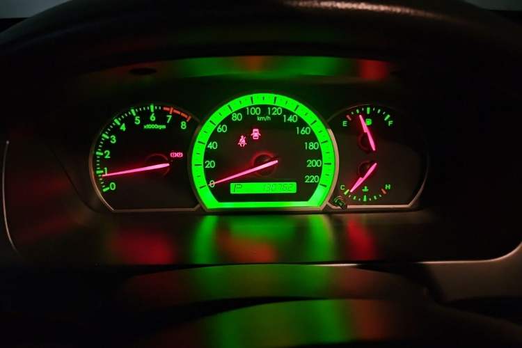 Used Chevrolet Epica 2012 1.8 Comfort Edition AT Instrument Cluster