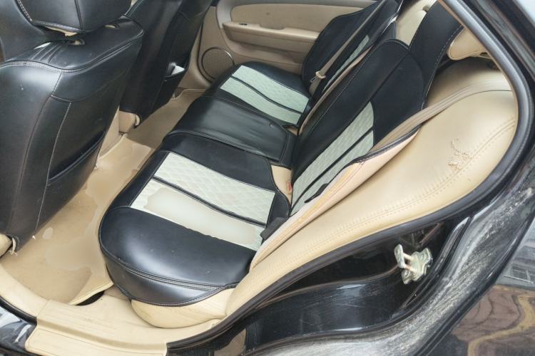 Used Chevrolet Epica 2012 1.8 Comfort Edition MT Left Rear Seat