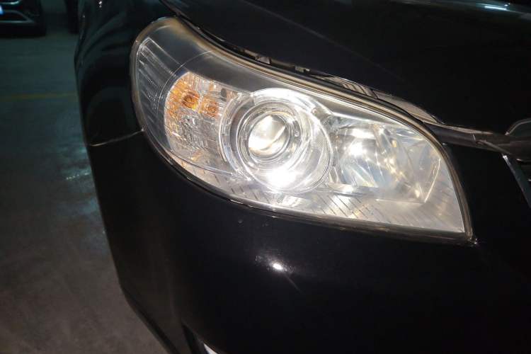 Used Chevrolet Epica 2012 1.8 Comfort Edition AT Right Front Headlight