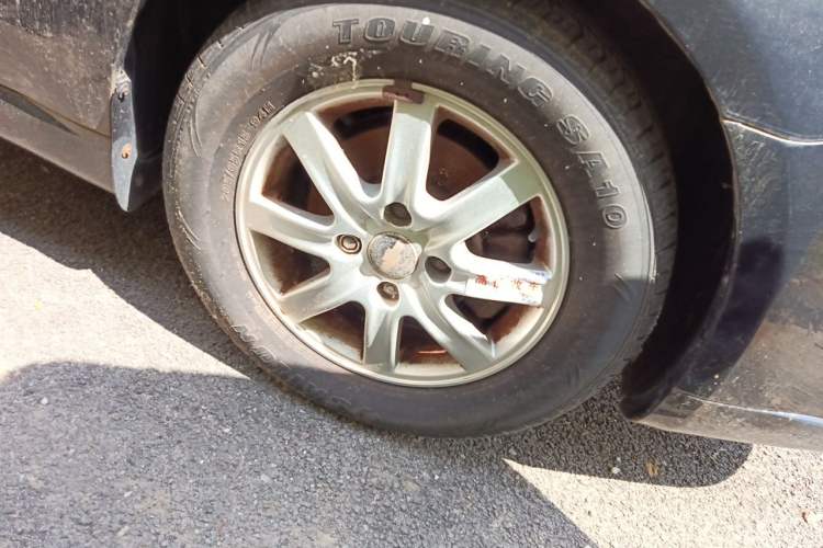 Used Chevrolet Epica 2012 1.8 ZhiZhen Edition MT Right Front Wheel Hub