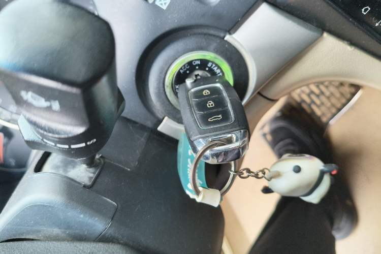Used Chevrolet Epica 2012 1.8 Comfort Edition MT Vehicle Key