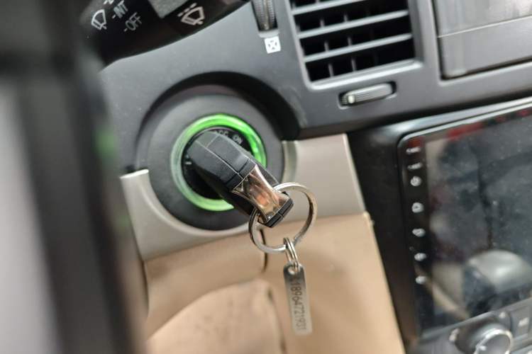 Used Chevrolet Epica 2012 1.8 Comfort Edition AT Vehicle Key