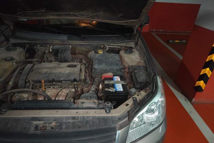 Used Chevrolet Epica 2012 1.8 Luxury Edition MT Engine Bay Left