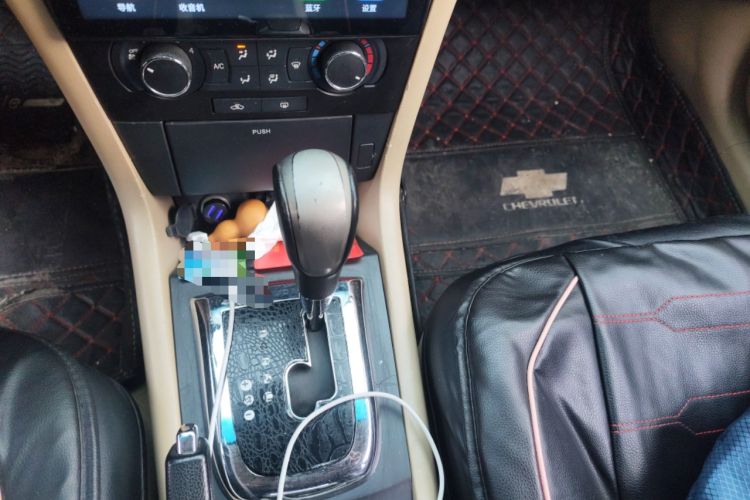 Used Chevrolet Epica 2012 1.8 Comfort Edition AT Gear Lever