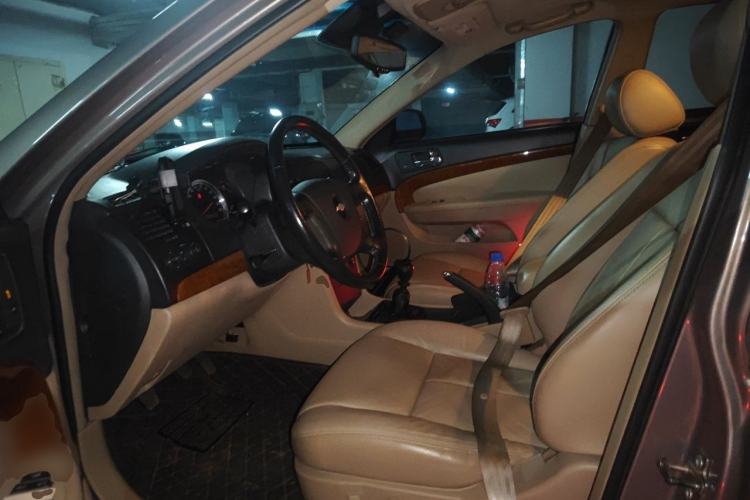 Used Chevrolet Epica 2012 1.8 Luxury Edition MT Left Front Seat