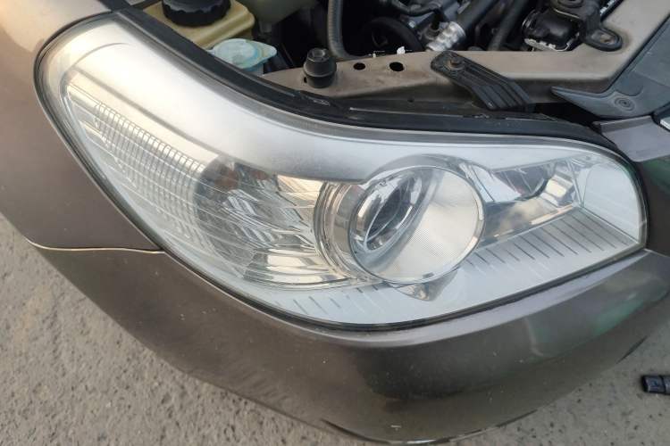 Used Chevrolet Epica 2012 1.8 Comfort Edition AT Right Front Headlight