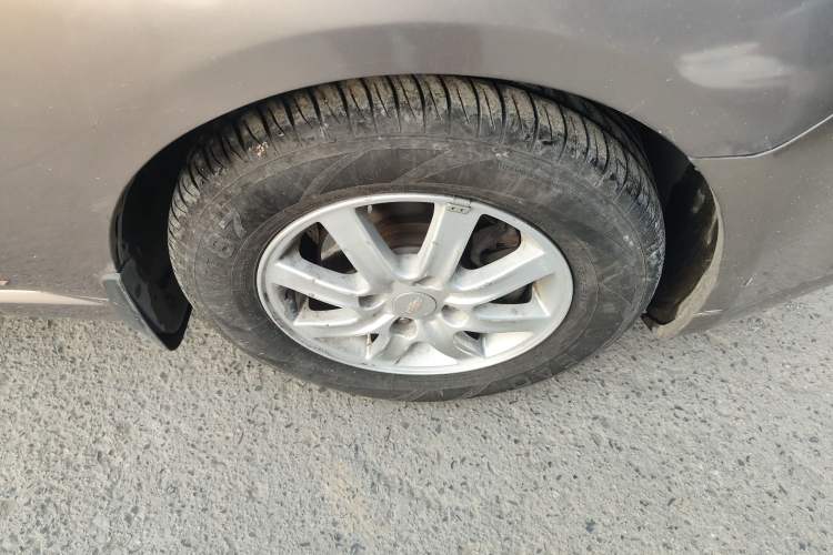 Used Chevrolet Epica 2012 1.8 Comfort Edition AT Right Front Wheel Hub