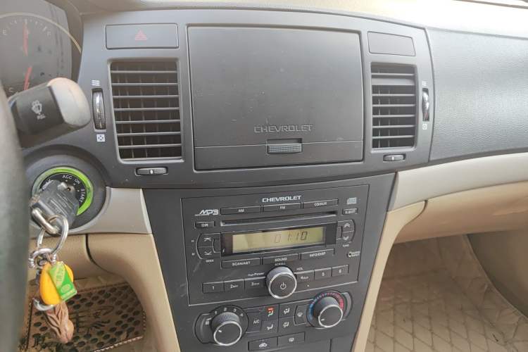 Used Chevrolet Epica 2012 1.8 Comfort Edition AT Audio And AC Panel