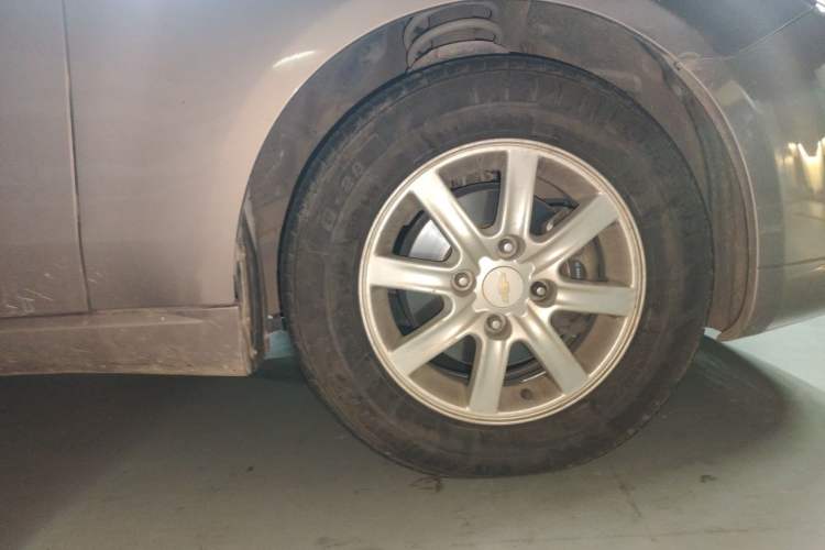 Used Chevrolet Epica 2012 1.8 Comfort Edition AT Right Front Wheel Hub