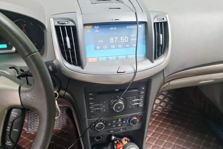 Used Chevrolet Epica 2013 1.8 SE Comfort Edition AT Audio And AC Panel