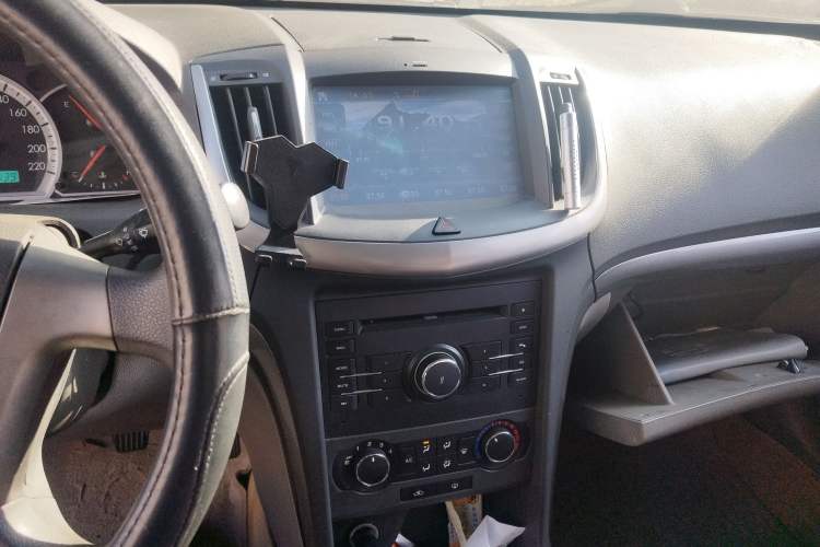 Used Chevrolet Epica 2013 1.8 SL ZhiZhen Edition MT Audio And AC Panel