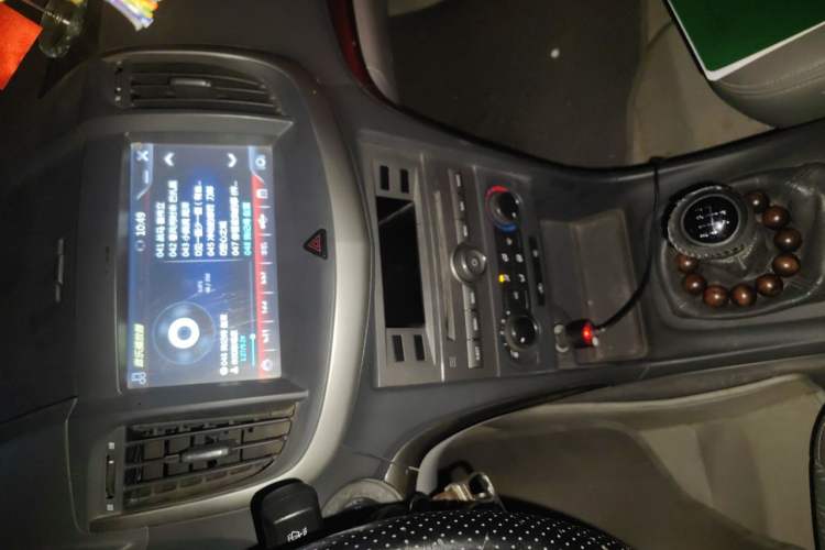 Used Chevrolet Epica 2013 1.8 SL ZhiZhen Edition MT Audio And AC Panel