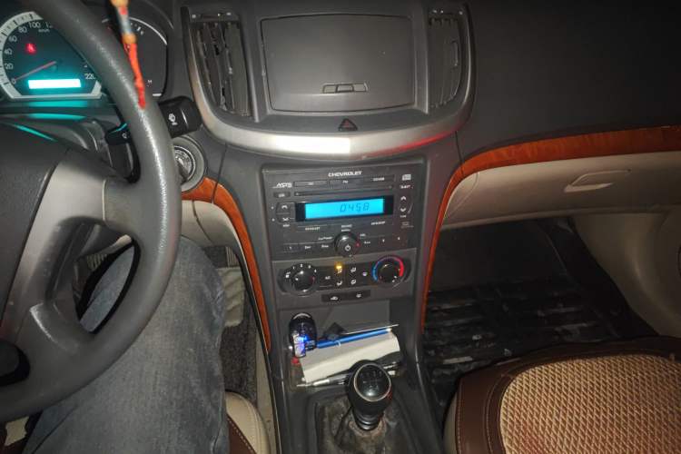 Used Chevrolet Epica 2013 1.8 SL ZhiZhen Edition MT Audio And AC Panel