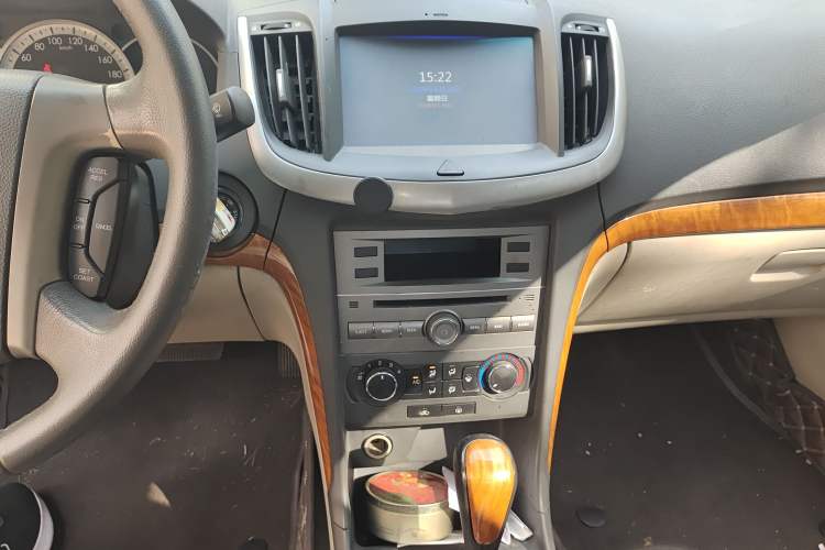 Used Chevrolet Epica 2013 1.8 SE Comfort Edition AT Audio And AC Panel