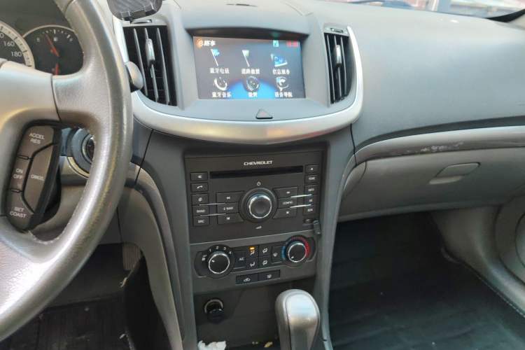 Used Chevrolet Epica 2013 1.8 SX Luxury Edition AT Audio And AC Panel